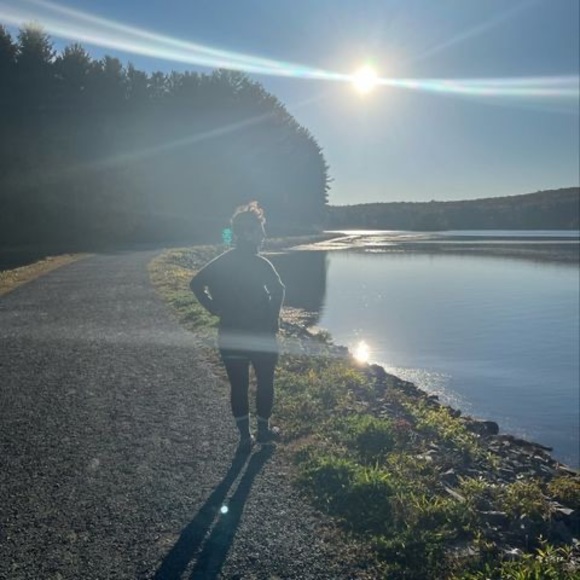 Meet your Posher, Brooke - Picture 1 of 1